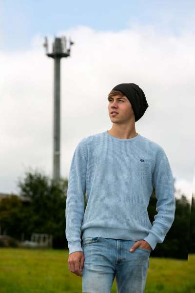 Gorro negro antirradicación de alta frecuencia