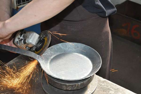 Sartén alta de hierro forjado (varias medidas)