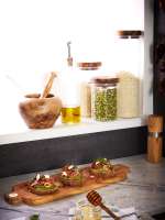 Vista previa: Tabla de corte de madera de olivo 42x14 cm Vista previa: Tabla de corte de madera de olivo 42x14 cm