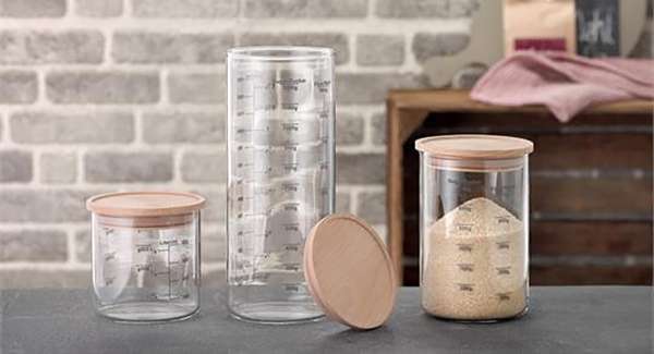 Tarros de vidrio con tapa de madera y silicona