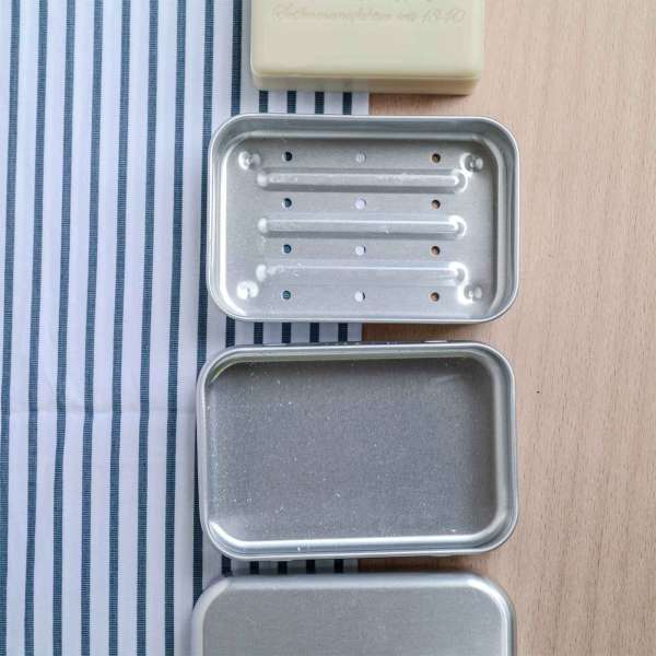 Jabonera de aluminio de Klar Seife