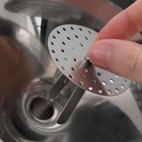 Embudo con colador de acero inoxidable