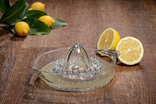 Exprimidor de vidrio