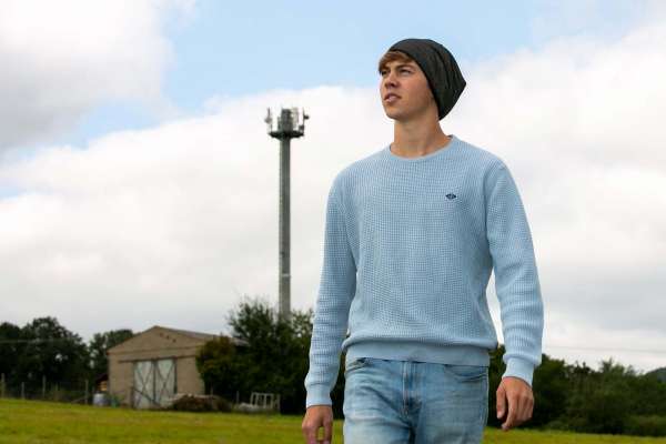 Gorro negro antirradicación de alta frecuencia