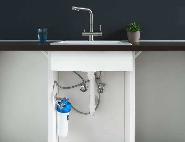 Purificador de agua Alvito 2.2 con protección Aquastop