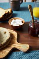 Vista previa: Tabla de corte de madera de olivo 29x20 cm Vista previa: Tabla de corte de madera de olivo 29x20 cm