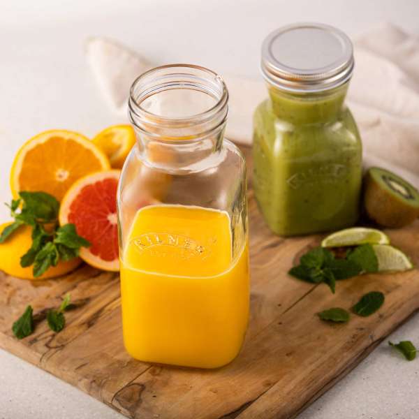 Botellas de vidrio Kilner para zumos y salsas