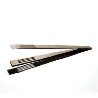 Pinzas madera de nogal para comida  35 cm